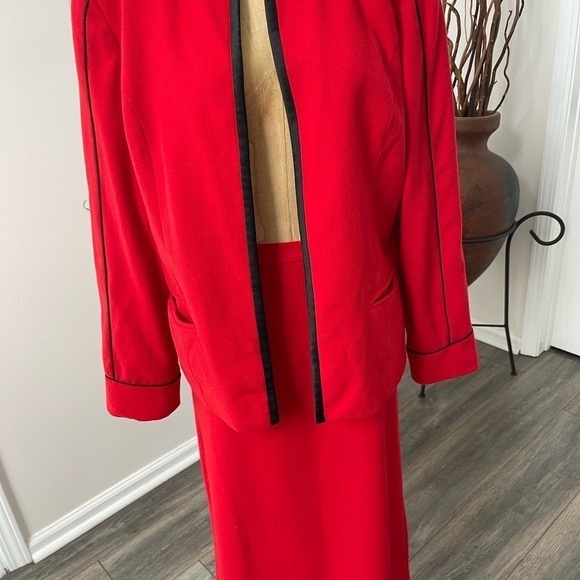 Koehler Dresses & Skirts - Koehler Vintage Womens Straight Skirt Suit Set 100% Wool Red Black Open Jacket